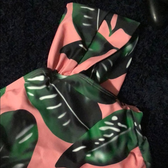 Bikini top only - Picture 3 of 4